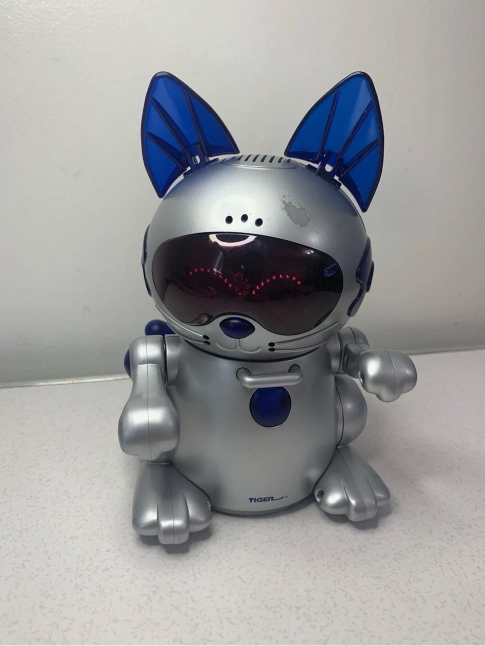 Sega Toys Tiger Robot Cat 2000 Grey/Blue Tested Works Interactive Pet